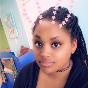 Meet your Posher, Maya